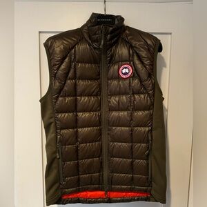 Canada Goose Hybrid Lite Vest Olive and Red M